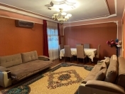 Satılır 4 otaqlı 80 m2 köhnə tikili Qaraçuxur