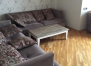 İcarəyə verilir 4 otaqlı 100 m2 yeni tikili Sahil m.