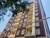 Satılır 2 otaqlı 101 m2 yeni tikili Nəriman Nərimanov m.