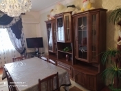 Satılır 3 otaqlı 70 m2 köhnə tikili Salyan