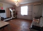 Satılır 3 otaqlı 7 m2 həyət evi Nübar