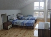 Satılır 4 otaqlı 168 m2 həyət evi Bakıxanov