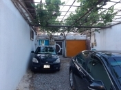 Satılır 6 otaqlı 200 m2 həyət evi Əmircan