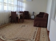 Satılır 4 otaqlı 64 m2 köhnə tikili Şəki