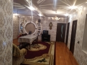 Satılır 4 otaqlı 200 m2 bağ evi Göygöl