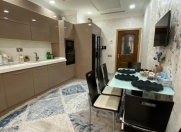 Satılır 3 otaqlı 185 m2 yeni tikili Ağ şəhər