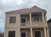Satılır 5 otaqlı 180 m2 villa Buzovna