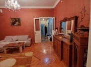 İcarəyə verilir 3 otaqlı 70 m2 köhnə tikili Nəriman Nərimanov m.