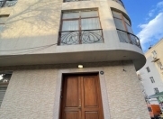 İcarəyə verilir 8 otaqlı 700 m2 obyekt Nəriman Nərimanov parkı