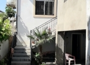 Satılır 4 otaqlı 111 m2 həyət evi Qaraçuxur