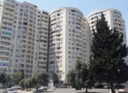 Satılır 1 otaqlı 45 m2 yeni tikili Neftçilər m.