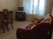 İcarəyə verilir 2 otaqlı 70 m2 köhnə tikili Asan Xidmət-2