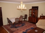 İcarəyə verilir 2 otaqlı 50 m2 köhnə tikili Gənclik m.