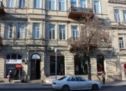 Satılır 4 otaqlı 180 m2 köhnə tikili İçəri Şəhər m.