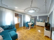 Satılır 5 otaqlı 120 m2 köhnə tikili Həzi Aslanov m.