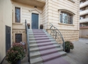 İcarəyə verilir 12 otaqlı 500 m2 ofis Hüseyn Cavid parkı