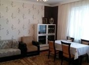 Satılır 4 otaqlı 100 m2 köhnə tikili 8 mkr