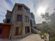 Satılır 6 otaqlı 174 m2 həyət evi Masazır
