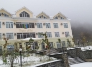 Satılır 38 otaqlı 600 m2 obyekt Qəbələ