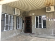 Satılır 6 otaqlı 400 m2 həyət evi Əmircan