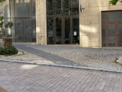 Satılır 1 otaqlı 45 m2 obyekt Şah İsmayıl Xətai m.