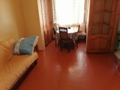 Satılır 2 otaqlı 50 m2 köhnə tikili 5 mkr