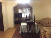 İcarəyə verilir 3 otaqlı 64 m2 köhnə tikili Neftçilər m.
