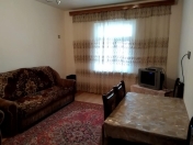 Satılır 3 otaqlı 77 m2 köhnə tikili Xəzər r.