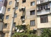 Satılır 4 otaqlı 75 m2 köhnə tikili Əhmədli