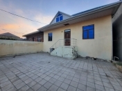 Satılır 3 otaqlı 100 m2 həyət evi Biləcəri