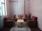 İcarəyə verilir 2 otaqlı 70 m2 yeni tikili 28 May m.