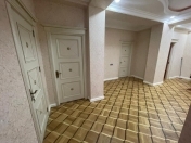 Satılır 3 otaqlı 127 m2 yeni tikili Nəriman Nərimanov m.