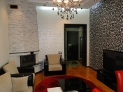 Satılır 3 otaqlı 85 m2 köhnə tikili Sahil m.