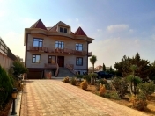 Satılır 8 otaqlı 600 m2 villa Atyalı
