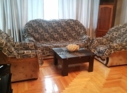 İcarəyə verilir 2 otaqlı 80 m2 köhnə tikili 28 May m.