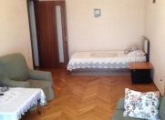 İcarəyə verilir 2 otaqlı 80 m2 köhnə tikili Sahil m.