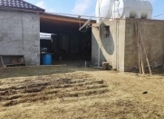 Satılır 3 otaqlı 150 m2 həyət evi Novxanı