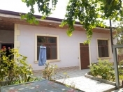 Satılır 6 otaqlı 100 m2 həyət evi Fontanlar bağı
