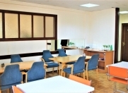 İcarəyə verilir 25 otaqlı 1300 m2 obyekt Gənclik m.