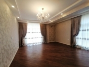 Satılır 3 otaqlı 122 m2 yeni tikili Nəriman Nərimanov m.