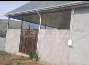 İcarəyə verilir 3 otaqlı 80 m2 bağ evi Gədəbəy