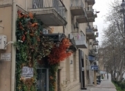 Satılır 2 otaqlı 60 m2 köhnə tikili Rusiya səfirliyi