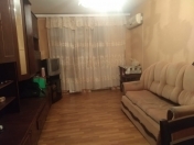İcarəyə verilir 2 otaqlı 60 m2 köhnə tikili Neftçilər m.