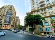 İcarəyə verilir 1 otaqlı 60 m2 yeni tikili Axundov bağı