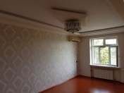 Satılır 3 otaqlı 68 m2 köhnə tikili Hövsan