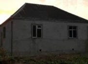 Satılır 4 otaqlı 100 m2 həyət evi Lənkəran