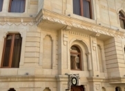 Satılır 11 otaqlı 700 m2 obyekt Səbail r.