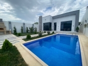 Satılır 4 otaqlı 140 m2 bağ evi Mərdəkan