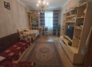 Satılır 3 otaqlı 44 m2 köhnə tikili 2 mkr