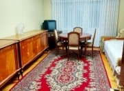 İcarəyə verilir 3 otaqlı 70 m2 köhnə tikili 8 km